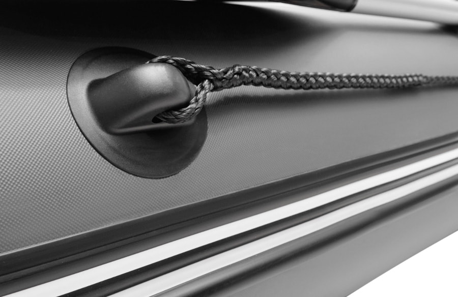 Надувная лодка ПВХ Роджер Стандарт 3000 с привальным брусом, серый