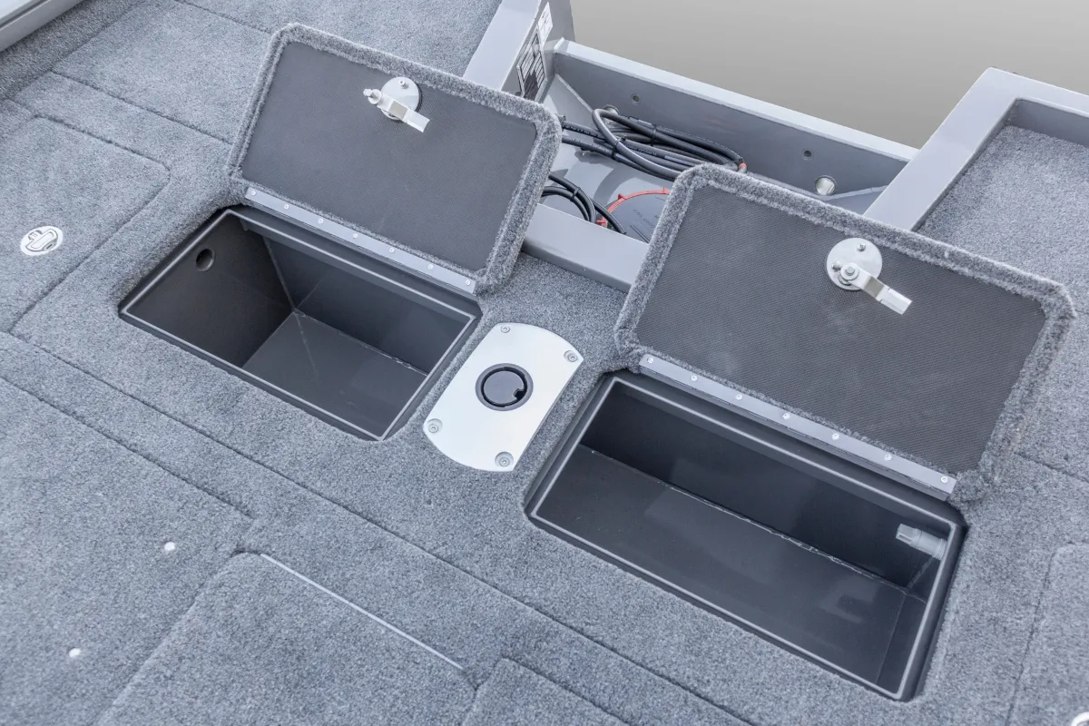 Катер FISHPRO X7