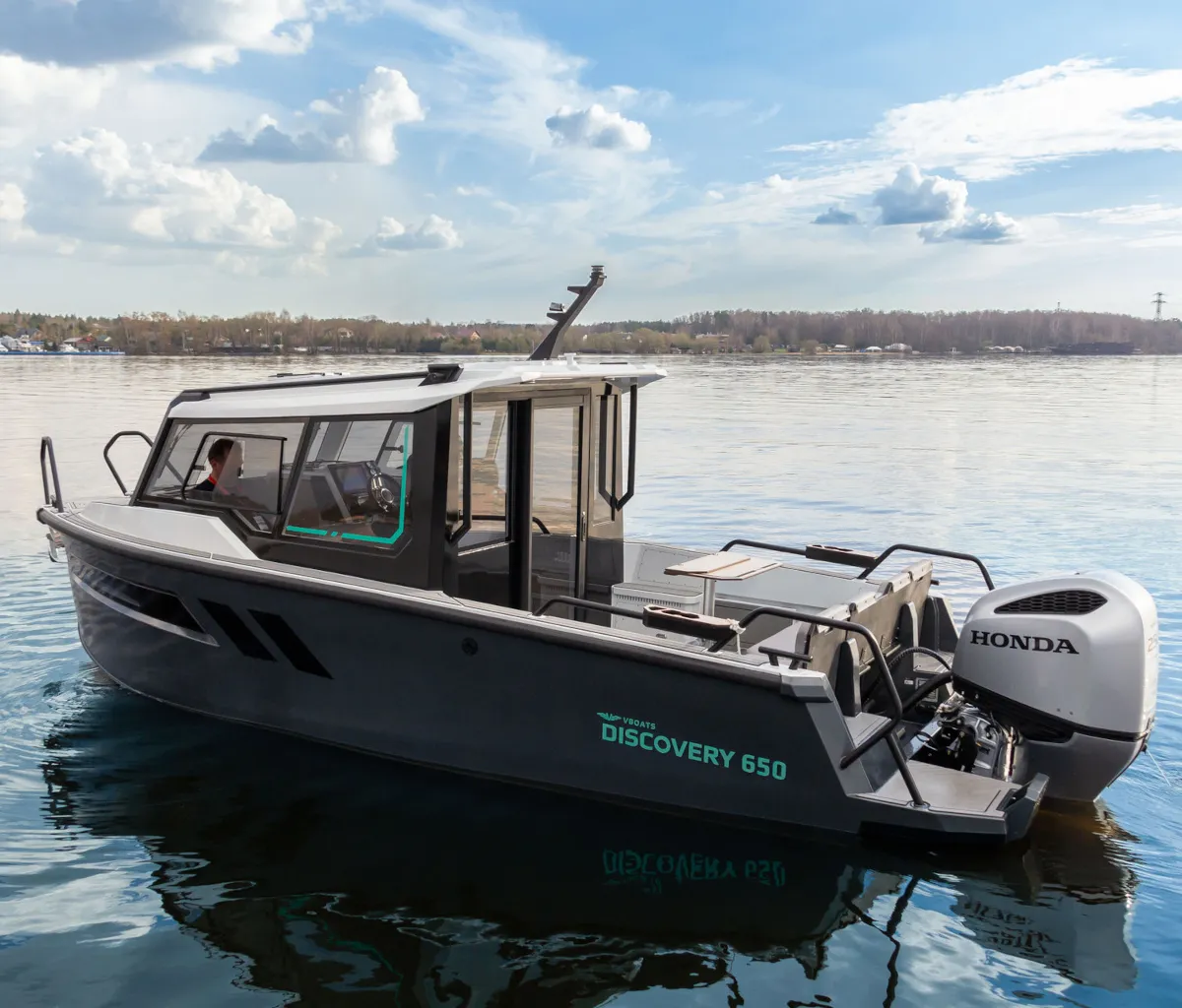 Катер Discovery 650