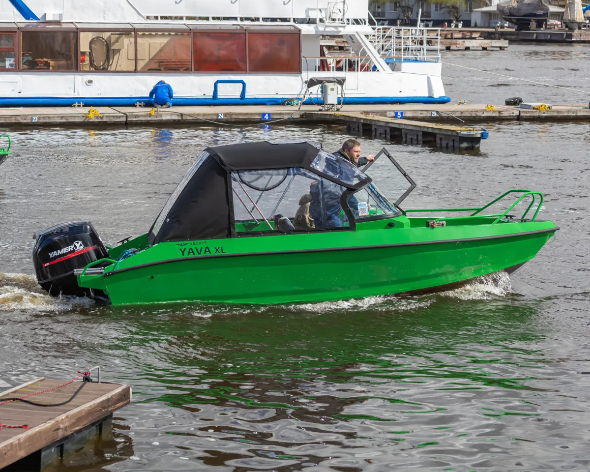 Катер Yava XL Fish