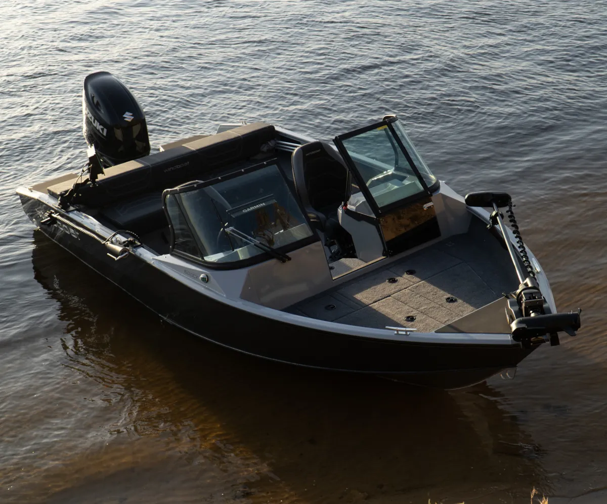 Катер ВиндБот 6.0 DCX