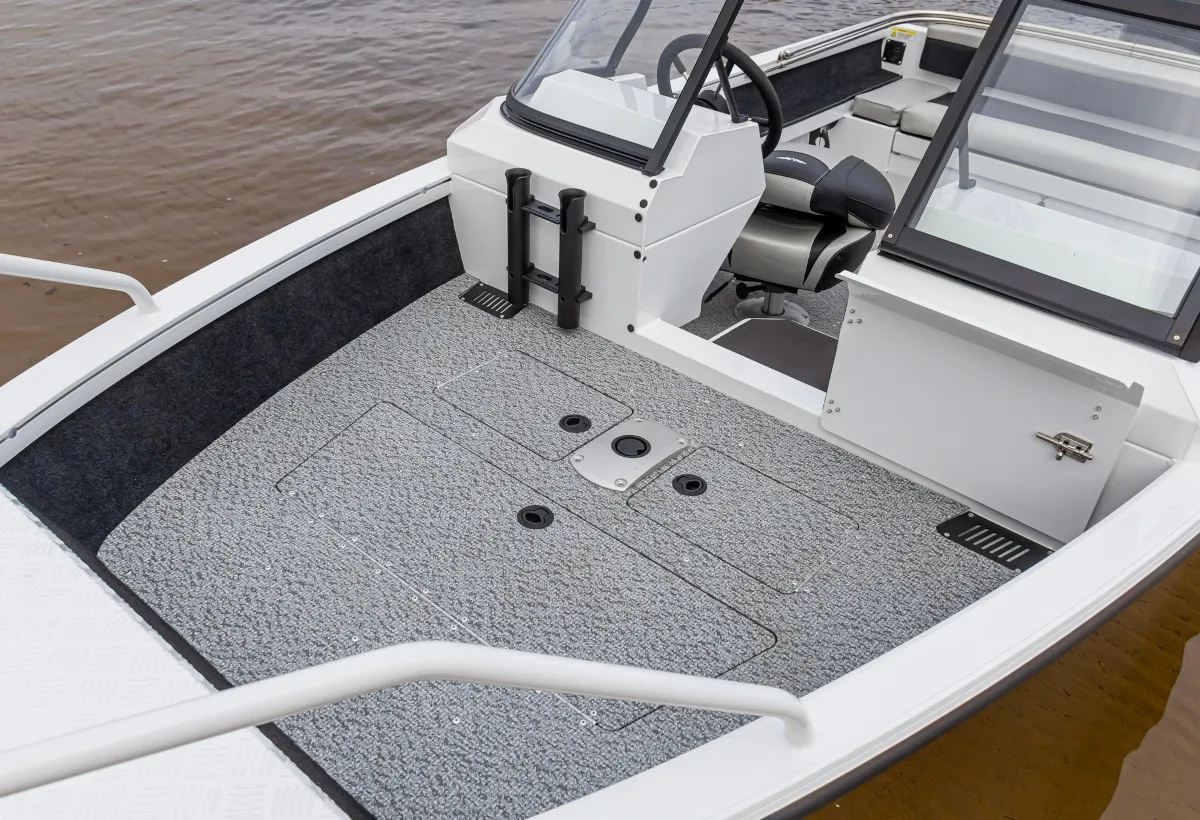 Катер Волжанка 46 Fish