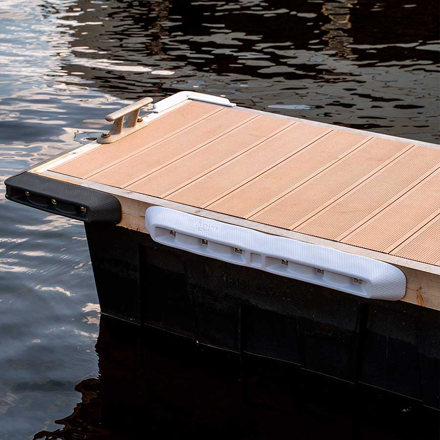 Кранец причальный BUOY Rebel, 800x110x65 мм