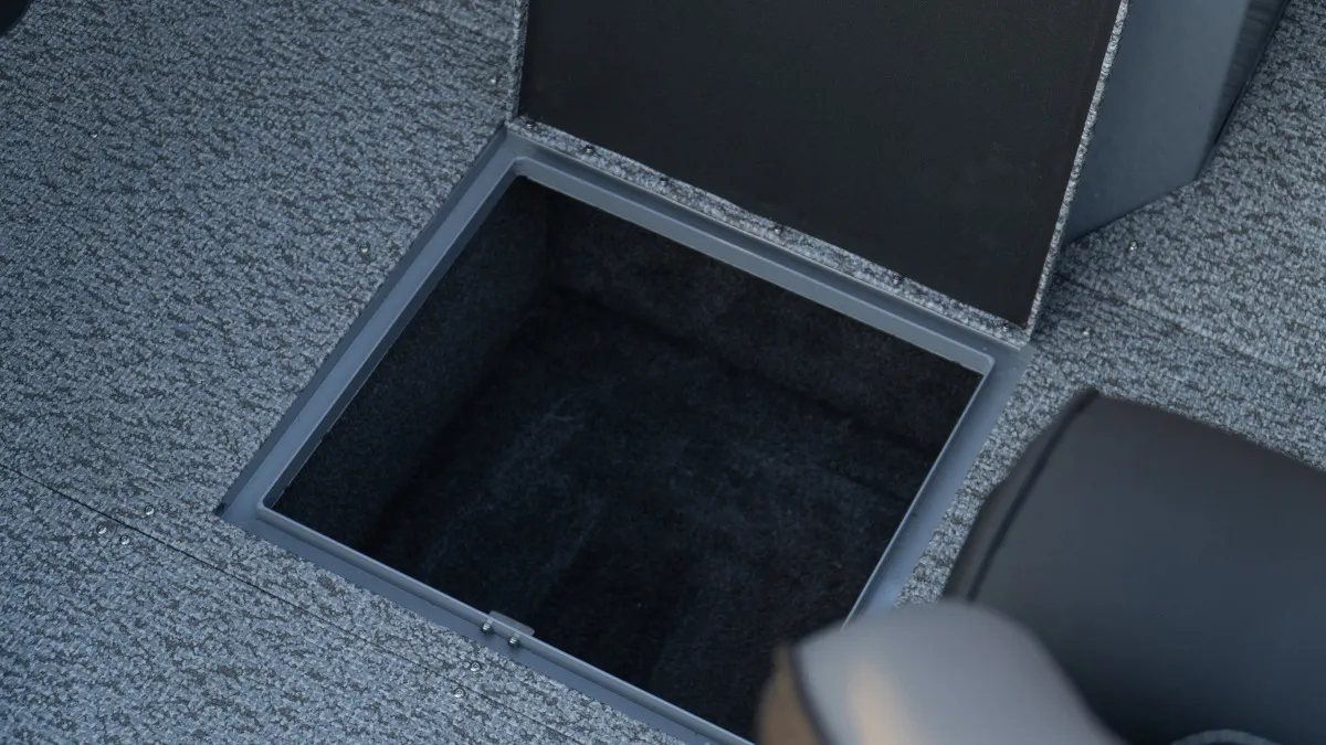 Катер ВиндБот 6.0 DCX