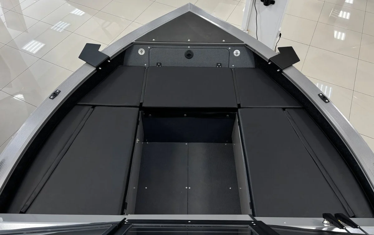 Катер ТРИЕРА 460 Боурайдер