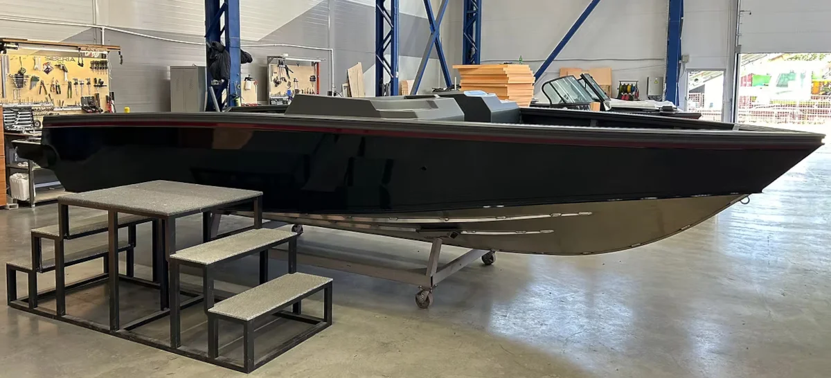 Катер Siberia S6 (модификация 2)