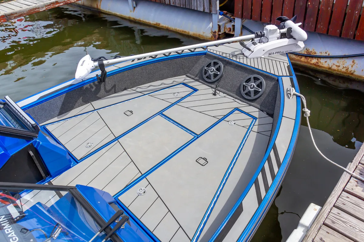 Катер FISHPRO X5