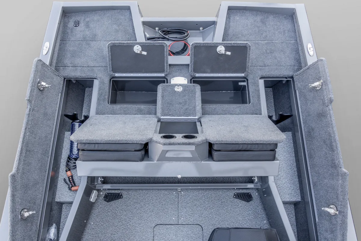 Катер FISHPRO X7