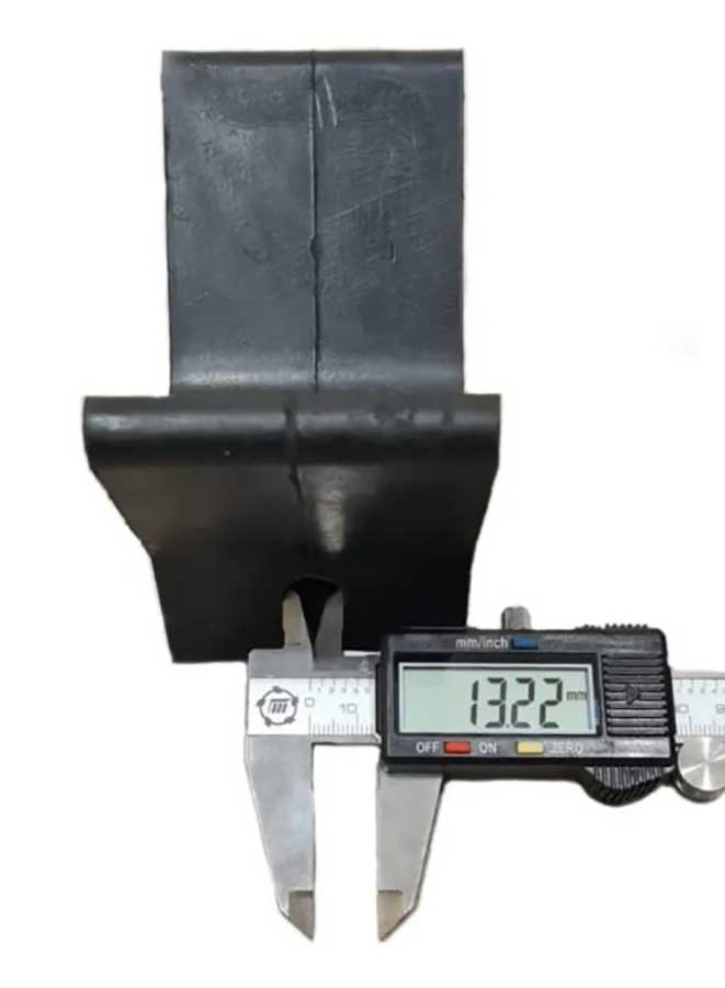 Носовой упор для лодочного прицепа 125 мм.