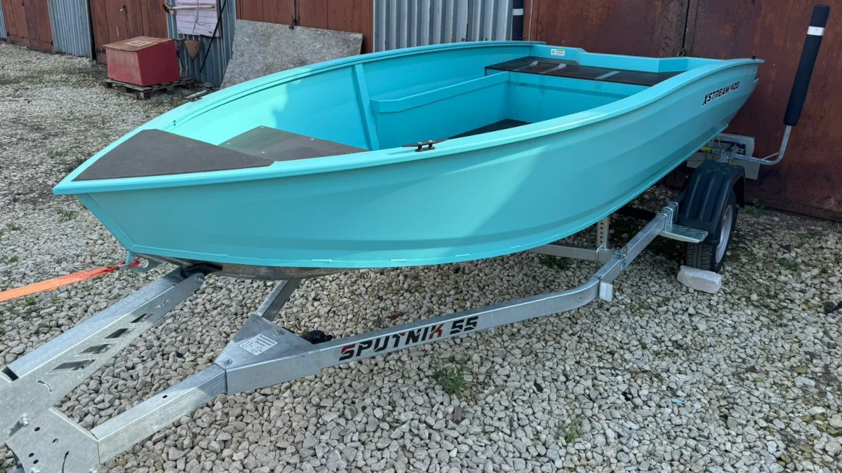 Лодка алюминиевая Xstream 420