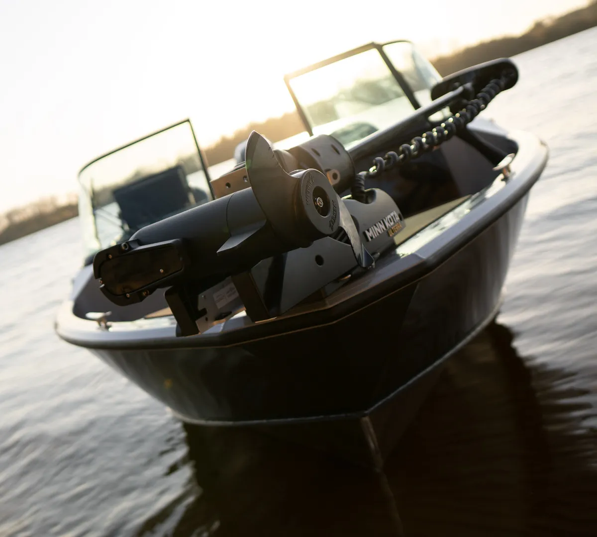 Катер ВиндБот 6.0 DCX