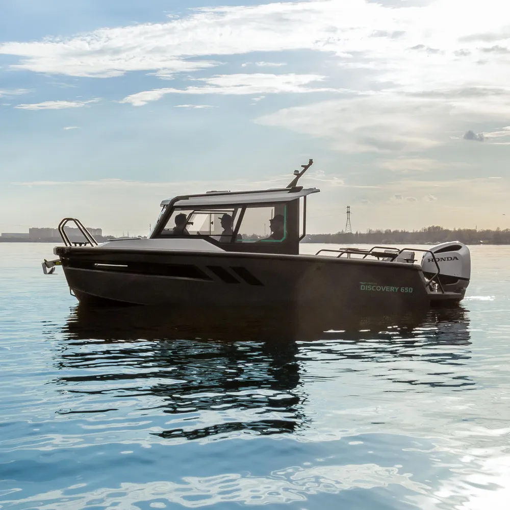 Катер Discovery 650