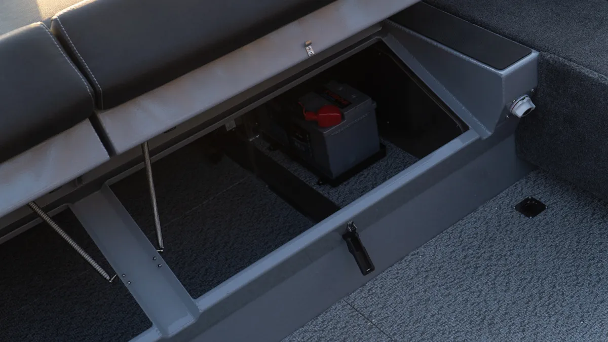 Катер ВиндБот 6.0 DCX