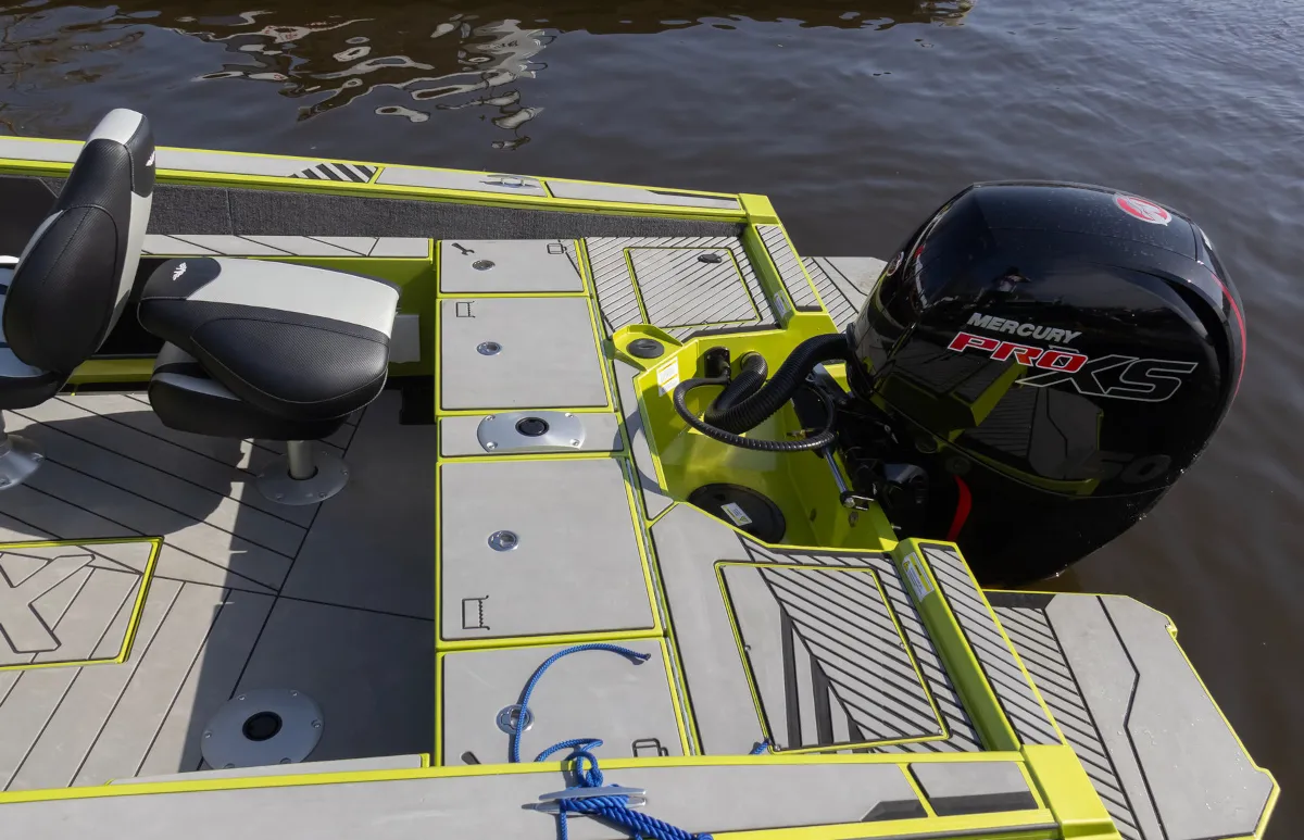 Катер FISHPRO X5