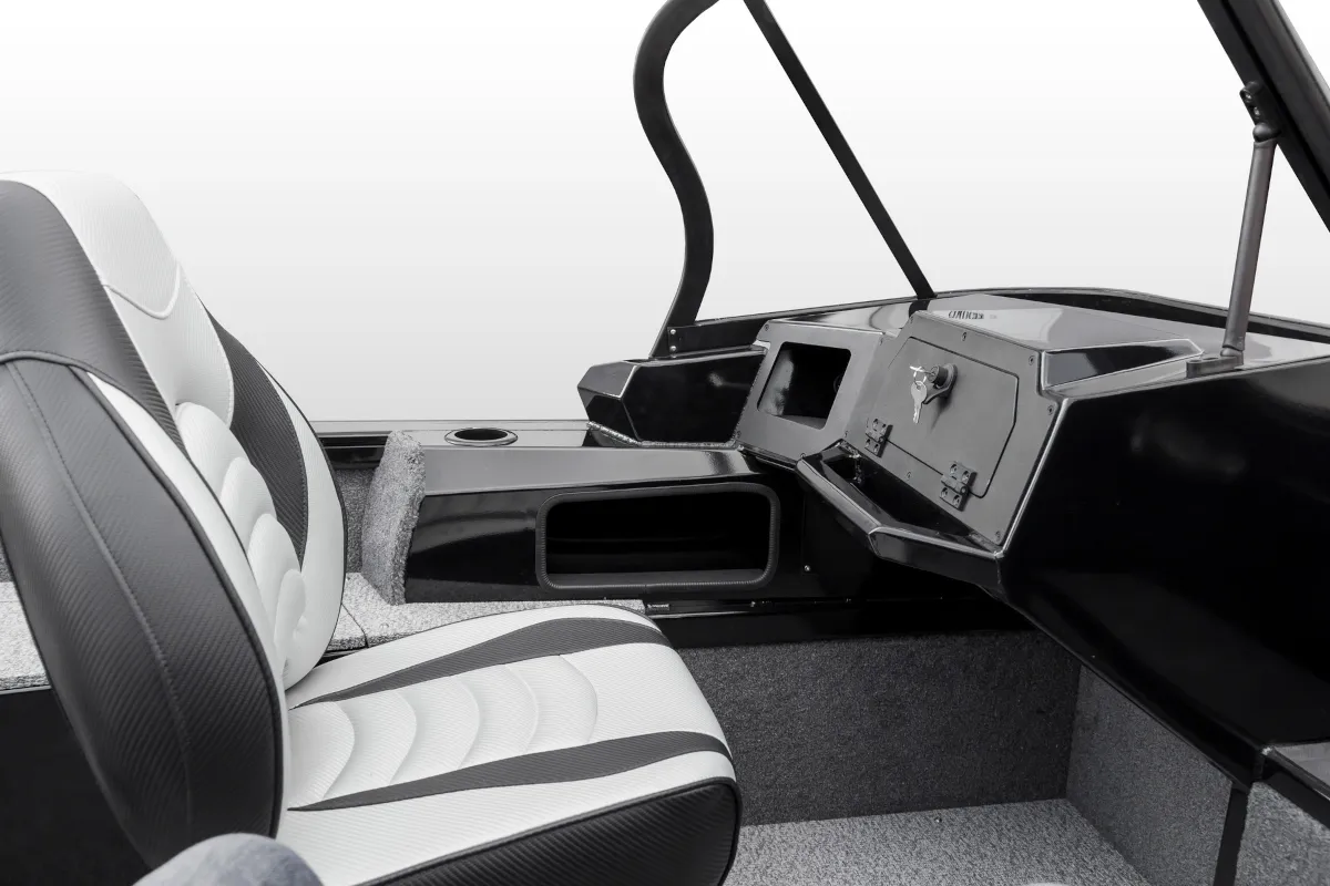 Катер FISHPRO X3