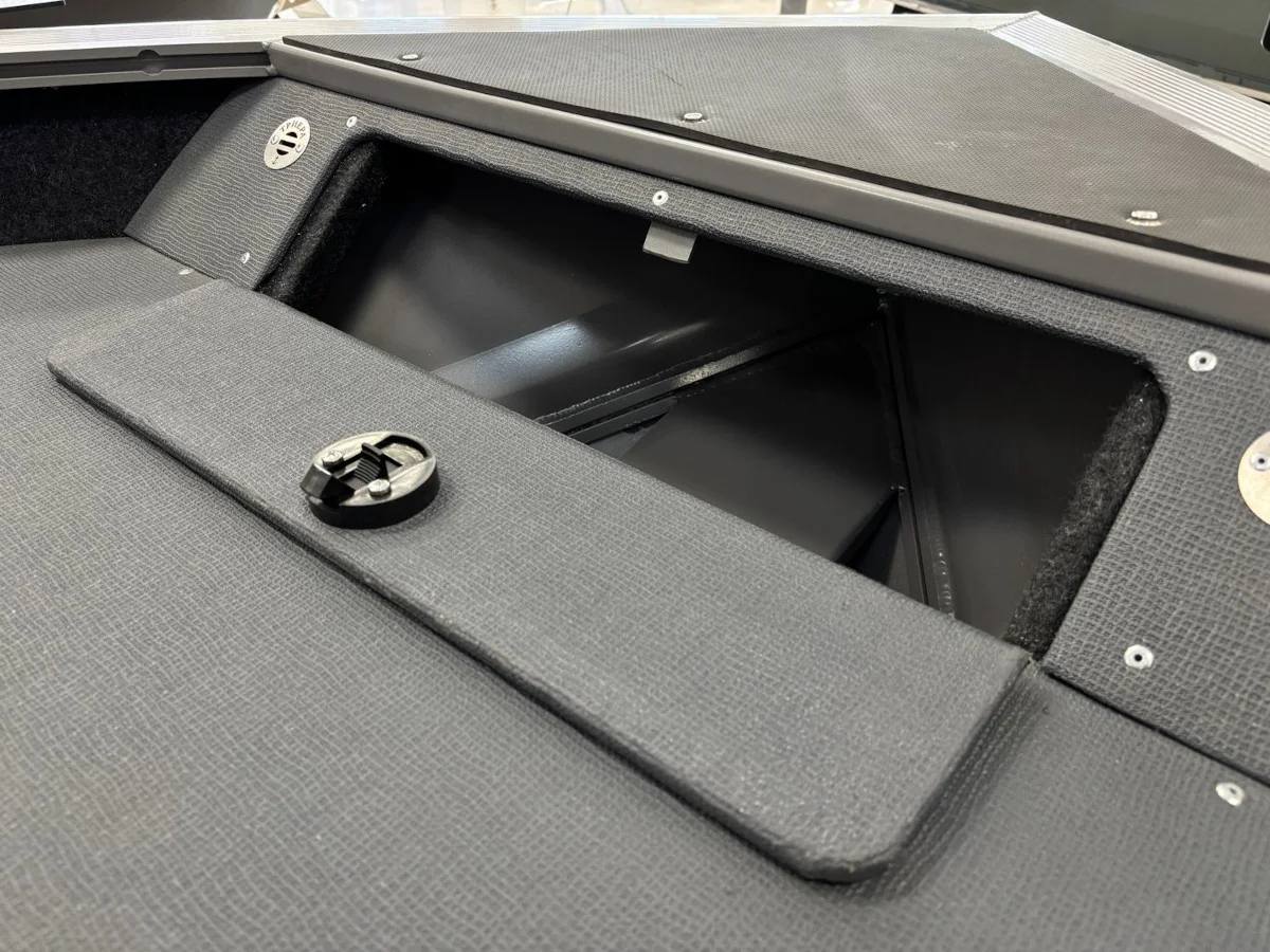 Катер ТРИЕРА 460 Боурайдер