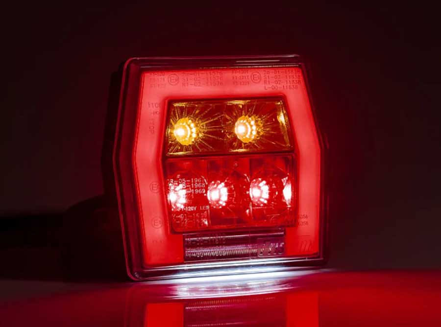 Фонарь задний FT 121 T LED с подсветкой номера