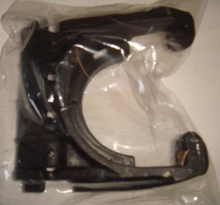 Поворотный кронштейн Suzuki