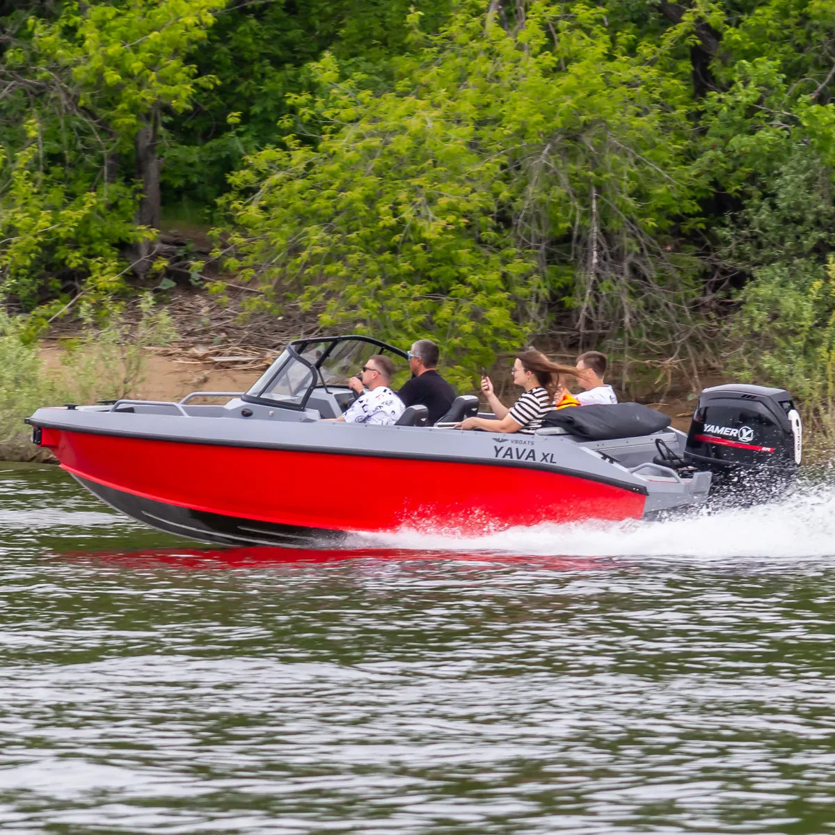 Катер Yava XL BowRider