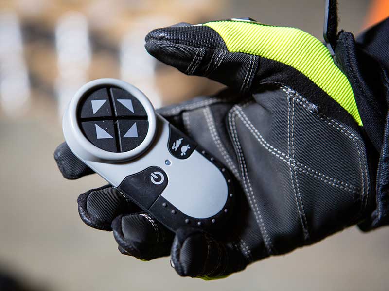 Прожектор стационарный с двойным управлением Golight Stryker, белый