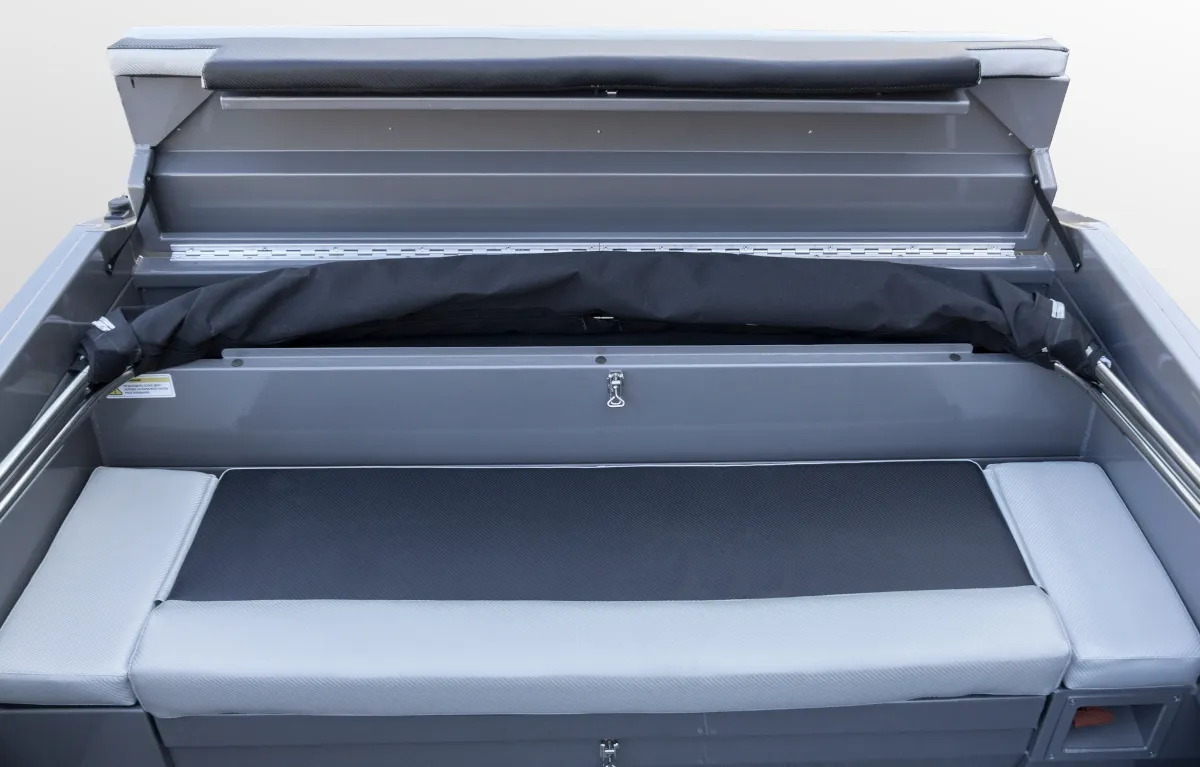 Катер Yava XL BowRider