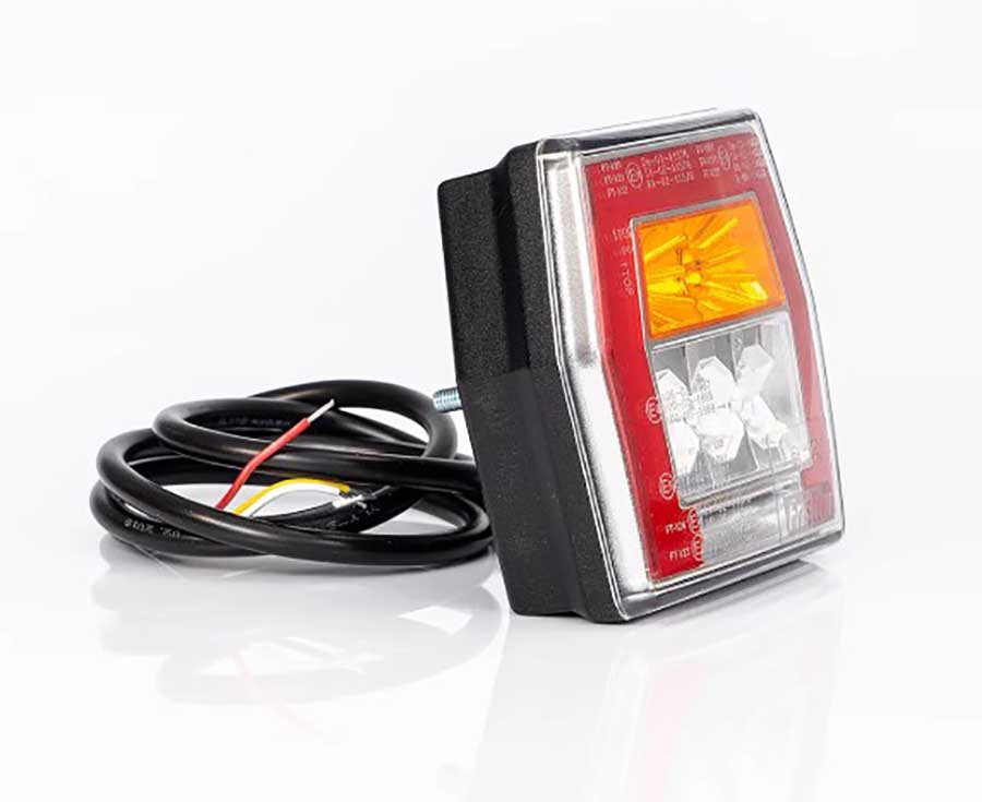 Фонарь задний FT 121 T LED с подсветкой номера