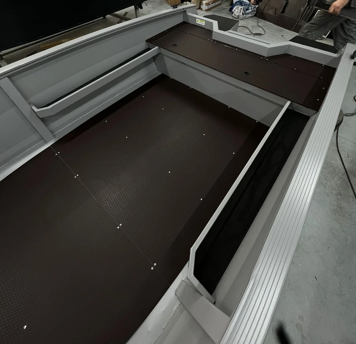 Лодка алюминиевая Xstream 400