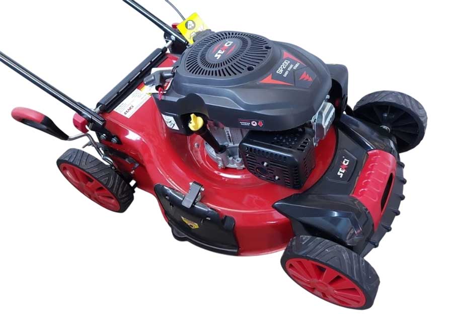Газонокосилка бензиновая самоходная Senci LMA22S04, 3.5 кВт, ширина скашивания 55 см, травосборник 65 л