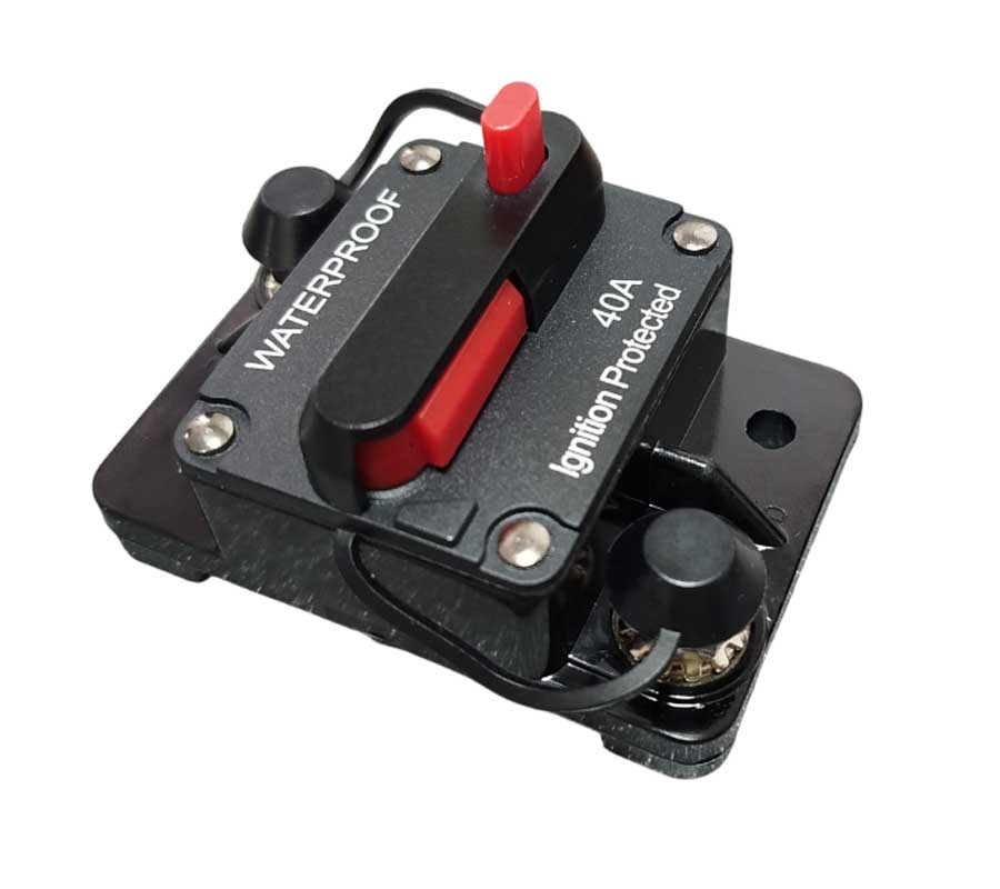 Автоматический предохранитель 40 А, IP67, с кнопкой сброса