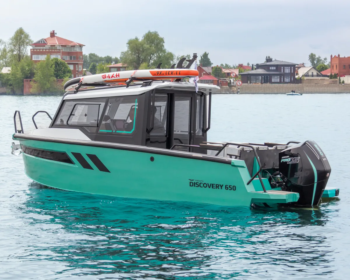 Катер Discovery 650