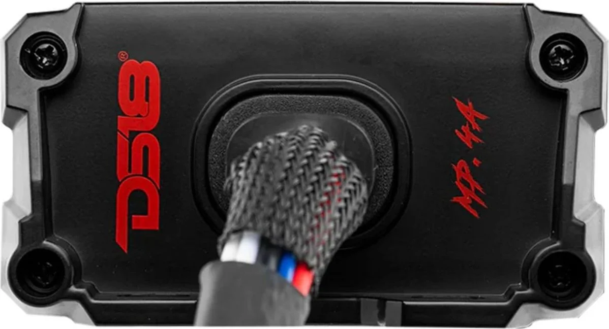 Аудиосистема DS18 MP4TP.4A на таргу, 600 Вт