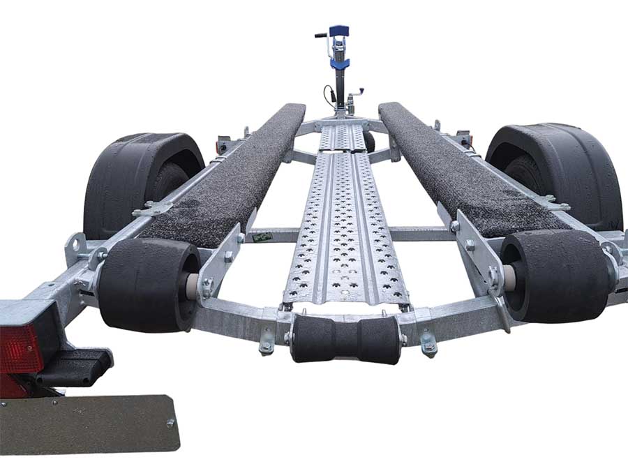 Прицеп для лодок и гидроциклов, МЗСА 81771C.101 (лодка до 3,9 м.), с доп. комплектацией