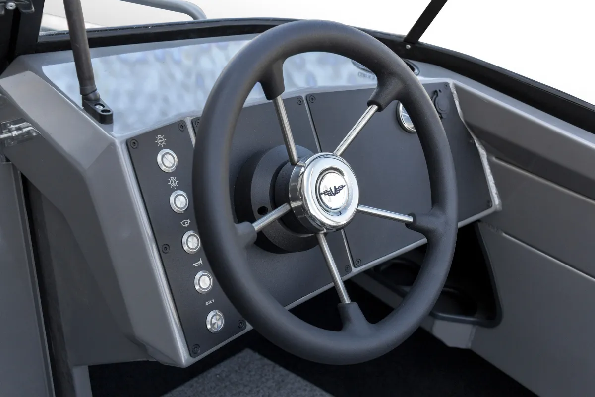 Катер Yava XL BowRider