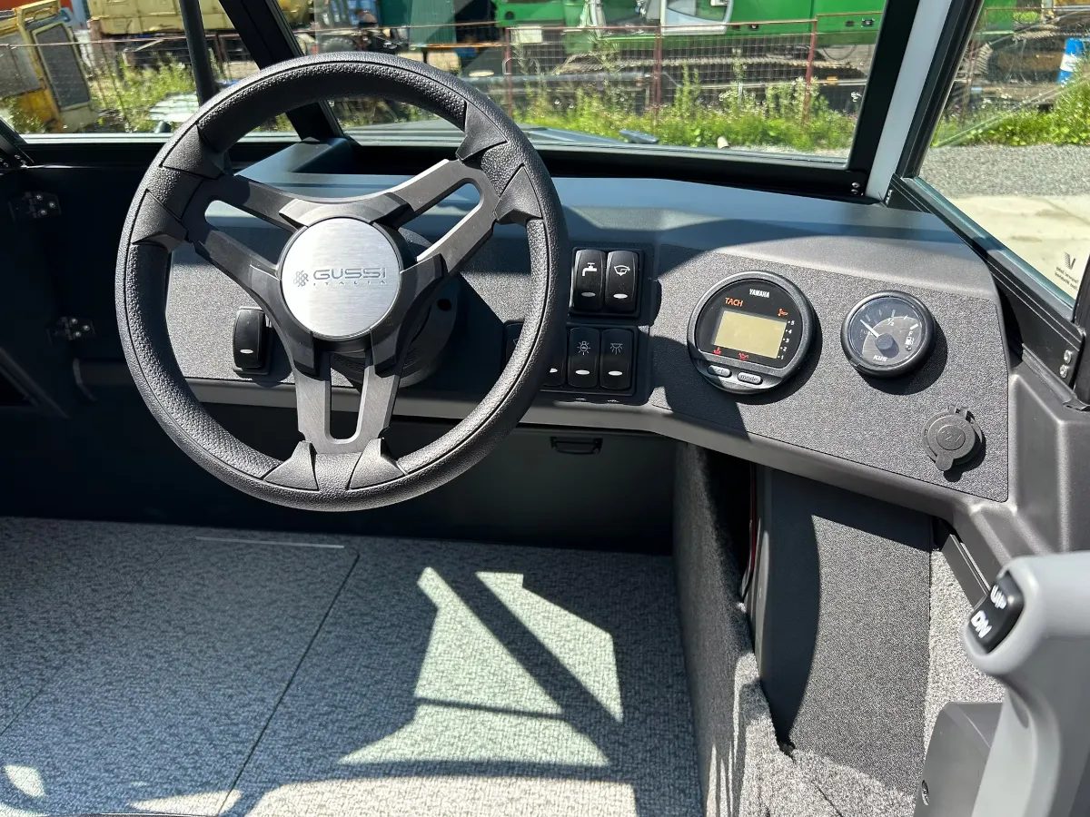 Катер Siberia S4 2025 (модификация 1)