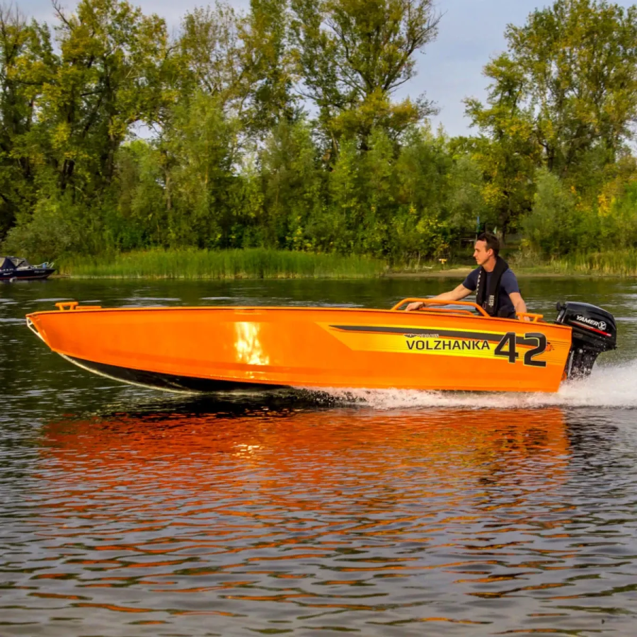 Лодка алюминиевая Волжанка 42