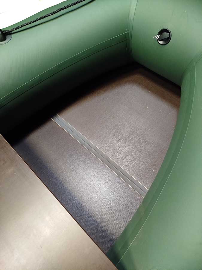 Надувная лодка ПВХ Роджер Хантер 3200 эконом, слань-книжка, балон 43 см