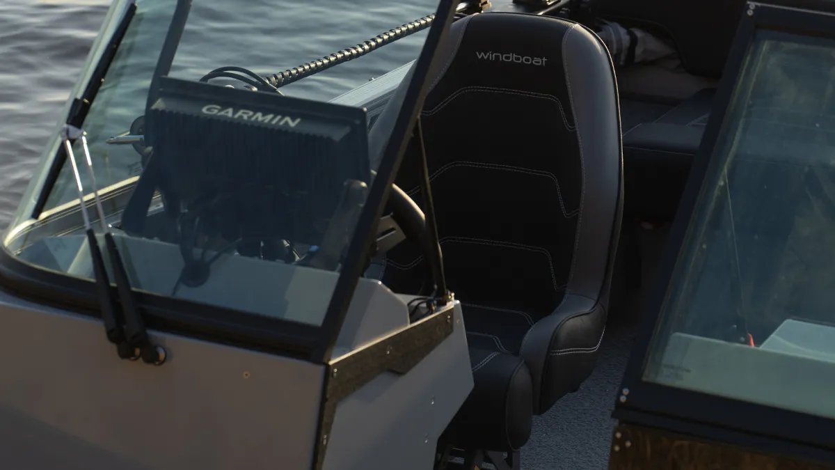 Катер ВиндБот 6.0 DCX