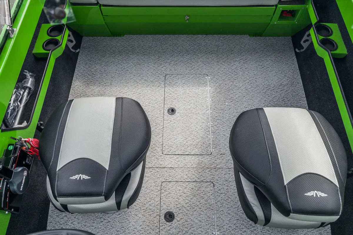 Катер Yava XL Fish