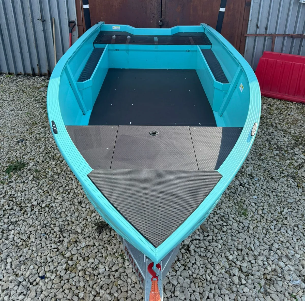 Лодка алюминиевая Xstream 420