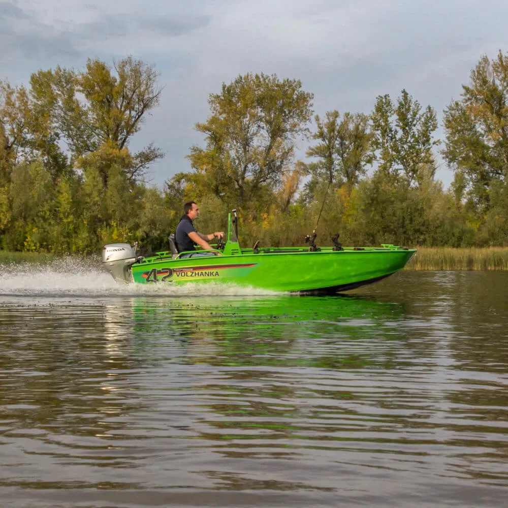Лодка алюминиевая Волжанка 42 Scout