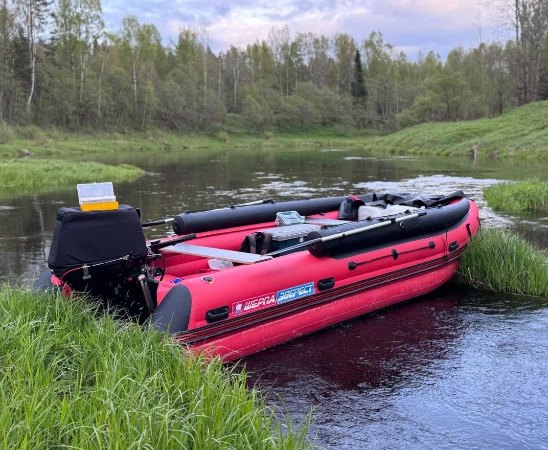 Надувная лодка ПВХ Шерпа 600 Эверест Jet НДНД + AirDeck