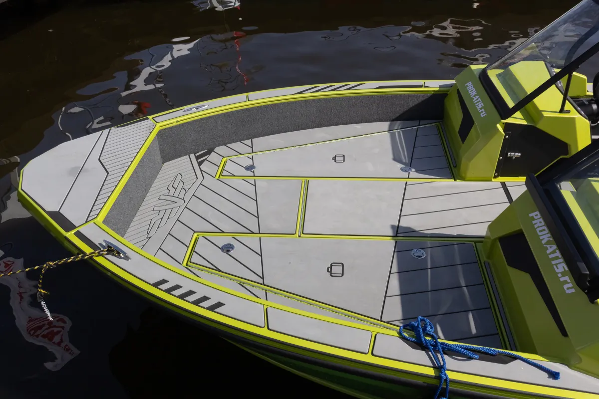 Катер FISHPRO X5