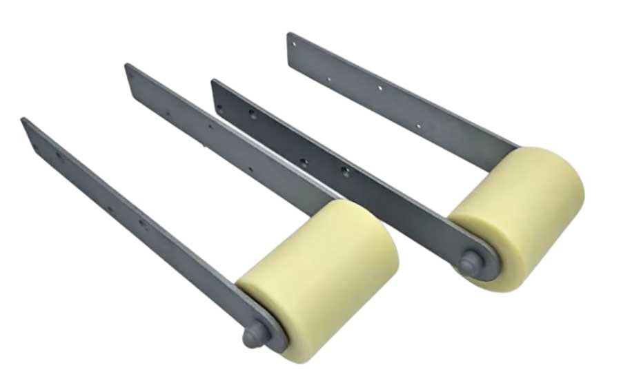 Ролики капролоновые на ложементы лодочного прицепа 110 мм с оцинкованными пластинами