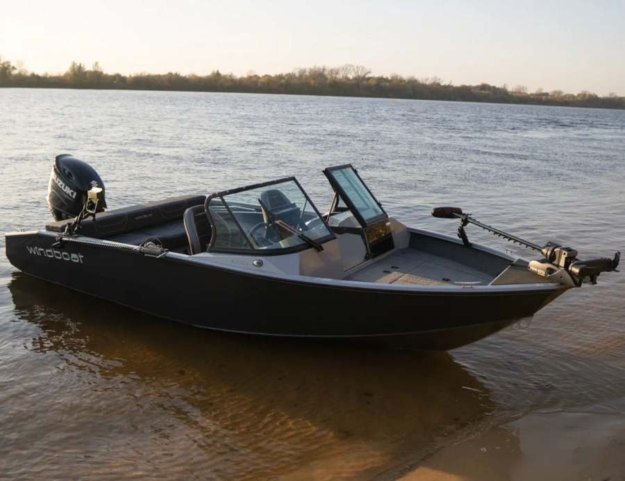 Катер ВиндБот 6.0 DCX