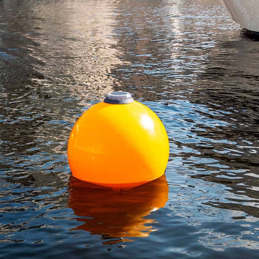 Буй пластиковый маркерный BUOY Ø450х630 мм с подсветкой и солнечной батареей, красный