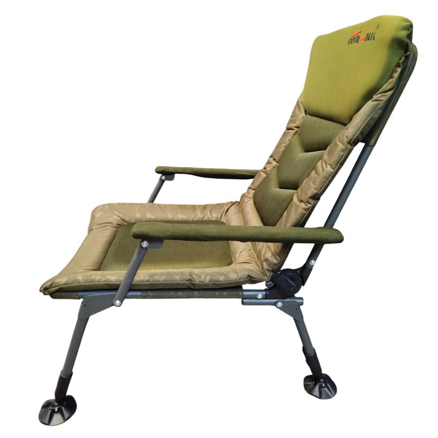 Кресло карповое CoolWalk с подлокотниками 