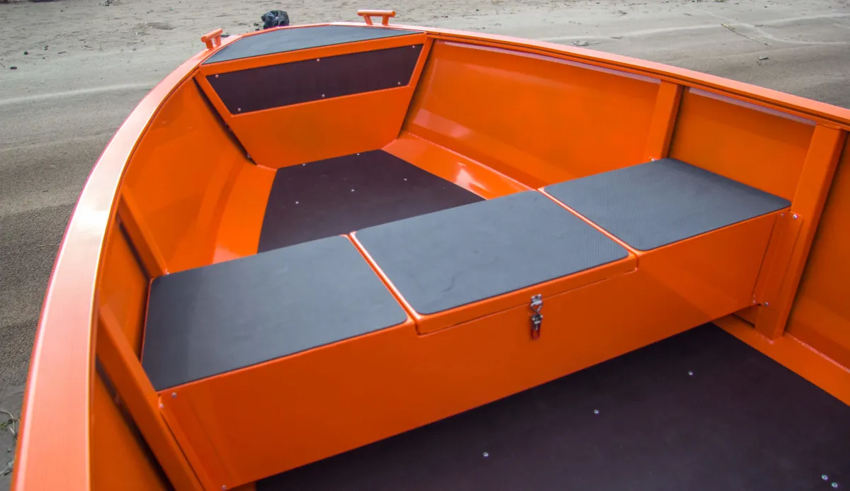 Лодка алюминиевая Волжанка 42