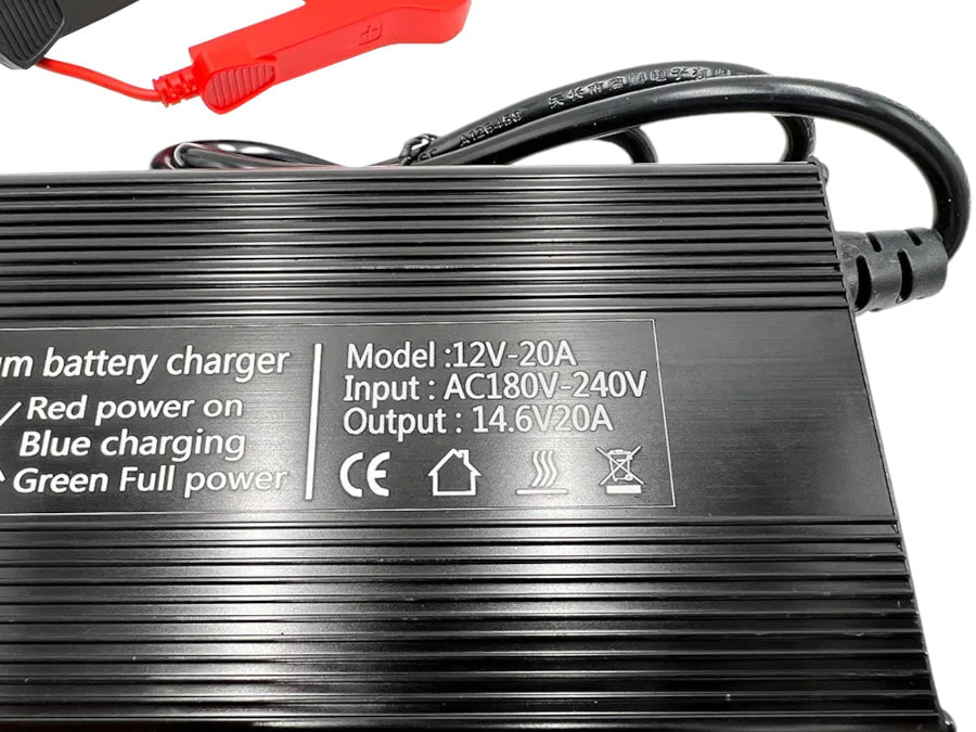 Зарядное устройство BatteryCraft для АКБ LiFePO4, 12В 20А