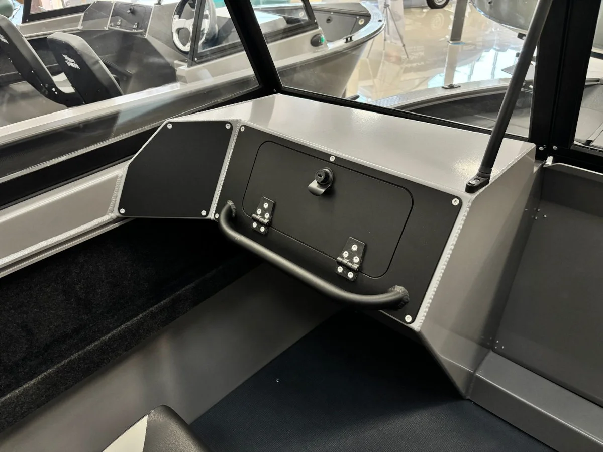 Катер ТРИЕРА 460 Боурайдер