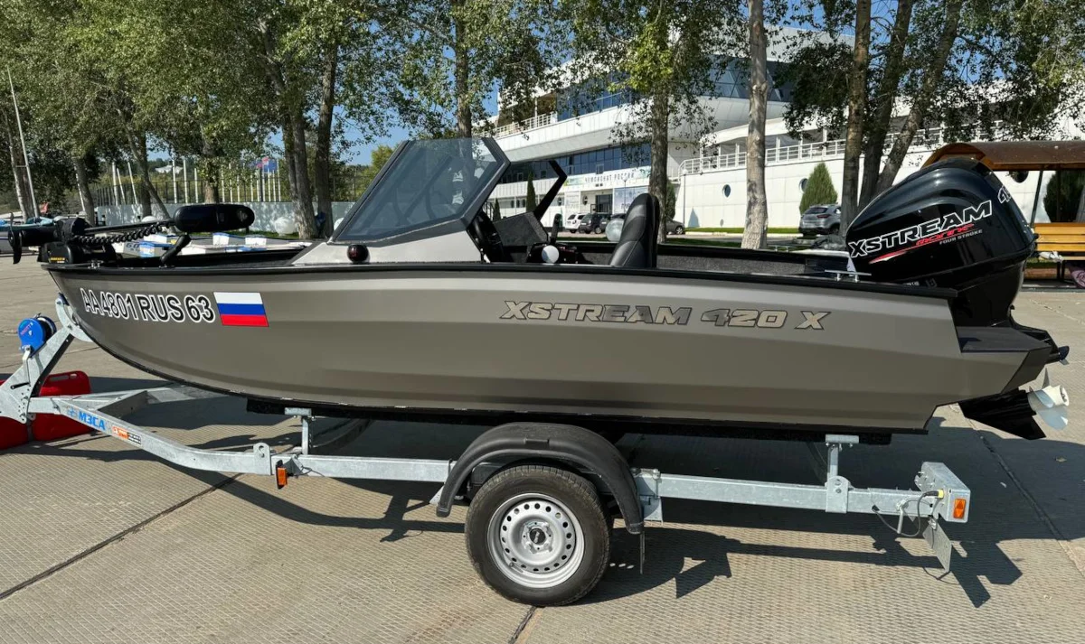 Катер Xstream 420X